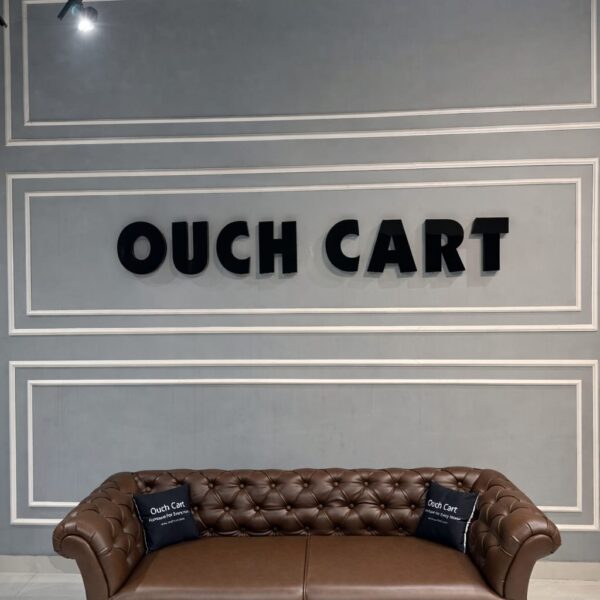 Rolled Arm Back Tufted Chesterfield Sofa