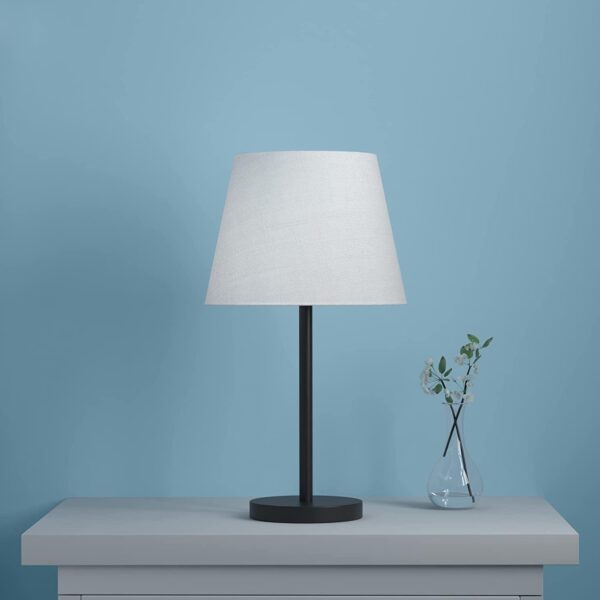 Modern & Sleek Balck Table Lamp 10 Inches - 1