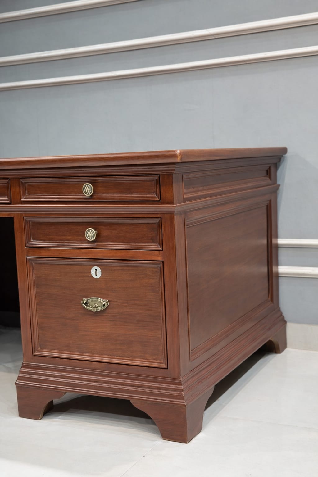 Classic Wooden Executive Office Table with Storage Drawers | Premium Work Desk - Image 8